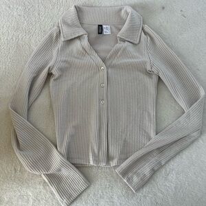H&M Beige Textures Semi- Cropped Shirt
